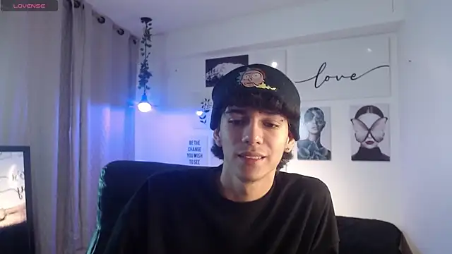 AmethystShadow17 online show from February 12, 2026, 8:04 pm