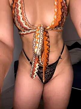 Snapshot of Bellafit02 chatting on October 20, 2025, 4:07 pm Bellafit02 online show from October 20, 2025, 4:07 pm