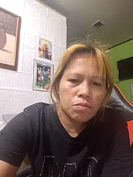 CockBiter83 online show from April 15, 2026, 4:08 am