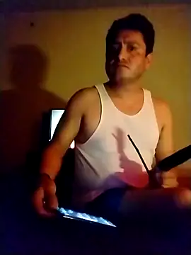 checheludo23 online show from June 3, 2026, 8:06 am