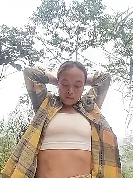 Nguyet2k4 online show from March 25, 2026, 5:13 am