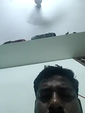 Vickyins480000 online show from December 2, 2025, 11:00 pm