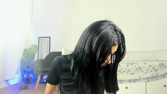 ReneeVoss online show from March 31, 2026, 3:08 am