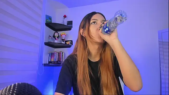 kittyrush  online show from November 17, 2025, 7:25 am