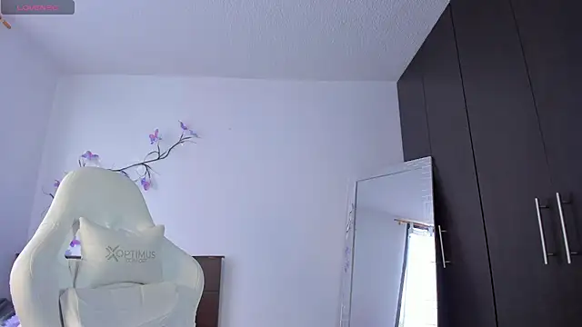 Snapshot of kittyrush_ chatting on May 12, 2026, 8:28 pm kittyrush online show from May 12, 2026, 8:28 pm