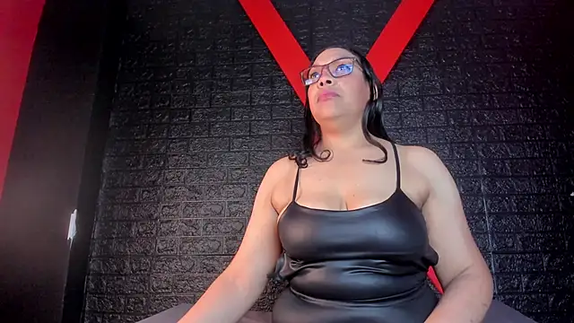 Zamariah online show from November 26, 2025, 3:07 am