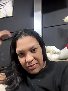 Zamariah online show from December 19, 2025, 4:19 am