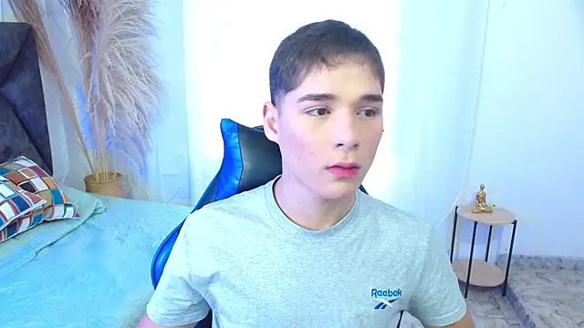 Mattass18 online show from December 17, 2025, 1:39 pm