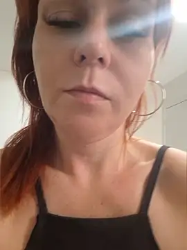 Snapshot of PorcelainDoll1 chatting on March 18, 2026, 3:37 pm PorcelainDoll1 online show from March 18, 2026, 3:37 pm