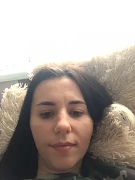 Snapshot of oliviya_mur chatting on October 27, 2025, 11:25 am oliviya mur online show from October 27, 2025, 11:25 am