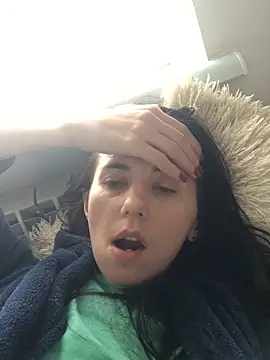 Snapshot of oliviya_mur chatting on October 28, 2025, 11:58 am oliviya mur online show from October 28, 2025, 11:58 am