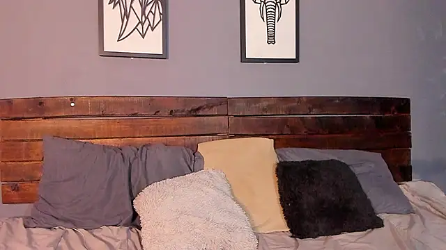 Mike montoya01 online show from February 20, 2026, 12:40 am