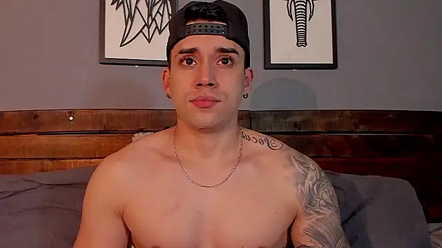 Mike montoya01 online show from February 28, 2026, 1:39 am