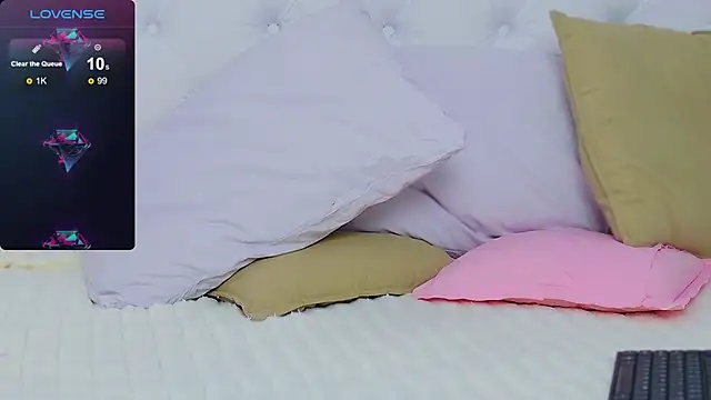 Snapshot of AriannaSins chatting on January 9, 2025, 4:28 pm AriannaSins online show from January 9, 2025, 4:28 pm