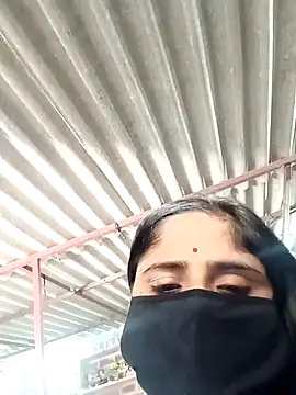 Rajni chauhan online show from June 4, 2026, 6:52 am