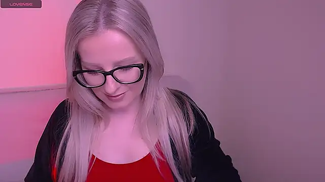 AllaLeomz online show from November 15, 2025, 8:00 am