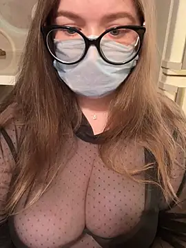 Curvy  Goddess online show from May 6, 2026, 3:13 am