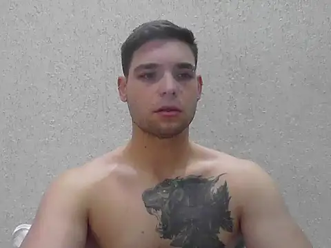 Zure-xxx online show from May 12, 2026, 10:07 pm