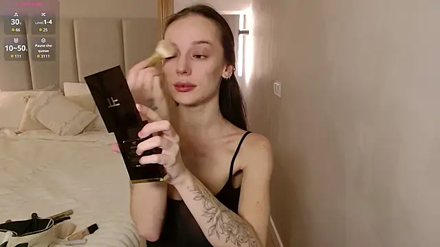 Merci-Brunette online show from February 24, 2026, 7:01 pm