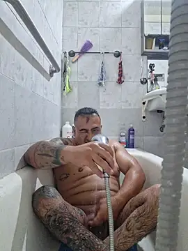 Rueditasss online show from April 1, 2026, 2:34 am