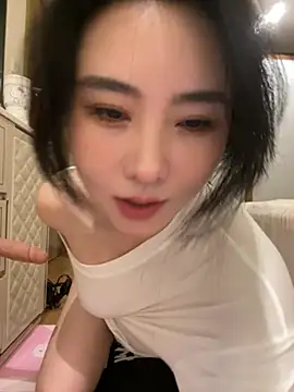 anqi6376 online show from April 18, 2026, 7:58 pm