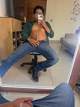 the vein18 online show from December 15, 2025, 4:00 pm