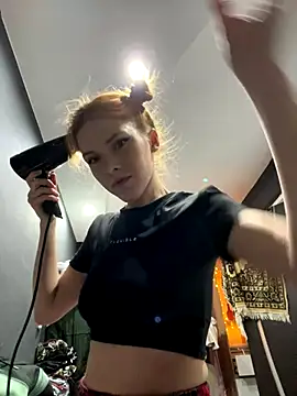 -bestie- online show from October 26, 2025, 6:03 pm