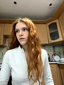 -bestie- online show from October 31, 2025, 3:02 pm