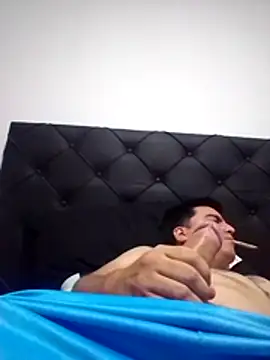 Chorizo Criollo online show from October 18, 2025, 3:02 pm