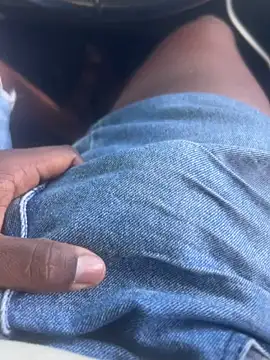 Snapshot of negaosx chatting on October 22, 2025, 1:22 pm negaosx online show from October 22, 2025, 1:22 pm