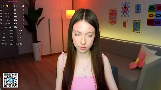 Yasmin Kass online show from March 18, 2026, 6:38 am