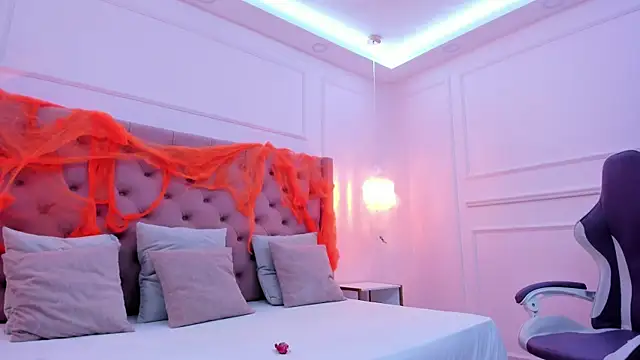 Snapshot of _hanna_bakerr_ chatting on October 30, 2025, 1:29 am  hanna bakerr  online show from October 30, 2025, 1:29 am