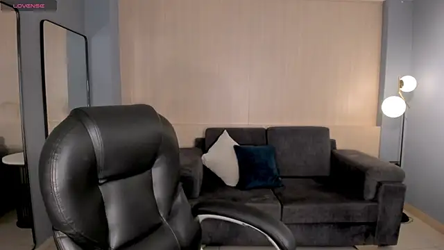 Snapshot of CelesteMoonX chatting on June 11, 2026, 2:53 am CelesteMoonX online show from June 11, 2026, 2:53 am