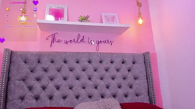 Sophiia 77 online show from March 2, 2026, 8:26 pm