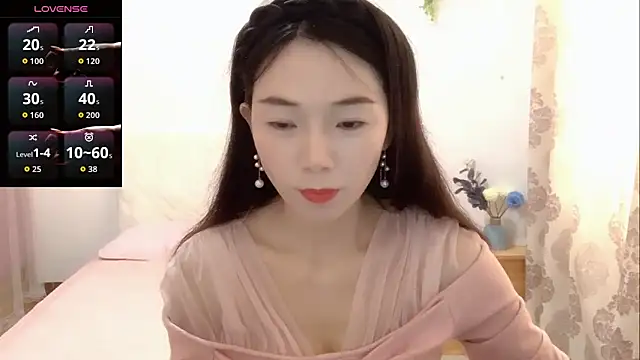 Keke-Baby170 online show from November 16, 2025, 7:47 am