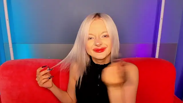 AlessaKiss online show from June 19, 2026, 1:43 am