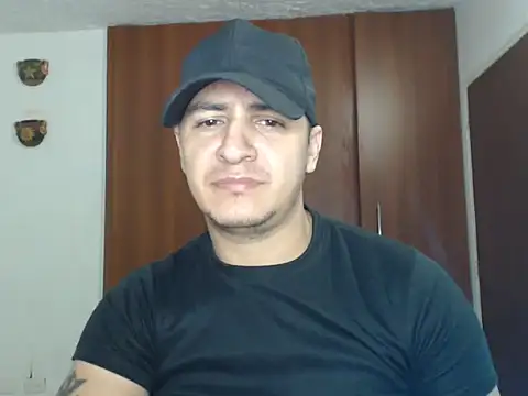 DarkTheKing online show from January 15, 2026, 5:12 am