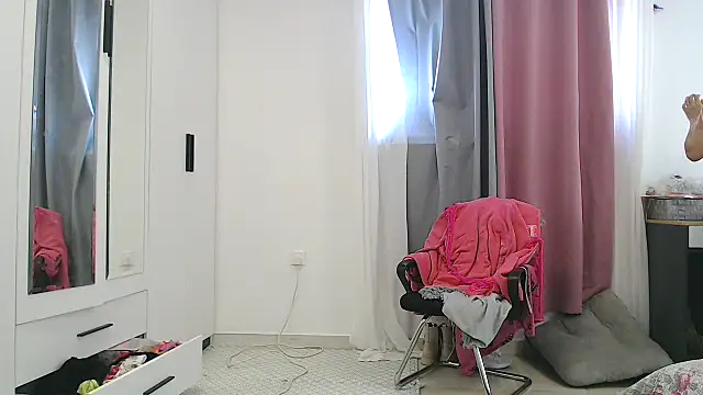 Your Desires07 online show from October 26, 2025, 10:21 am