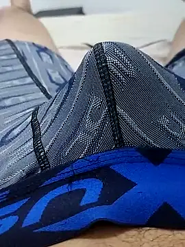 Snapshot of El_pajitas35 chatting on October 24, 2025, 4:53 am El pajitas35 online show from October 24, 2025, 4:53 am