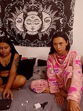 emily n abby online show from March 6, 2026, 4:25 pm