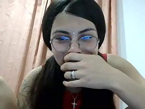 kaileyrivers online show from April 22, 2026, 11:17 pm