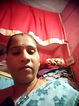 Snapshot of OliveGreen22 chatting on November 1, 2025, 5:09 am OliveGreen22 online show from November 1, 2025, 5:09 am