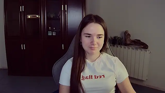 May Bloom online show from November 20, 2025, 9:42 am