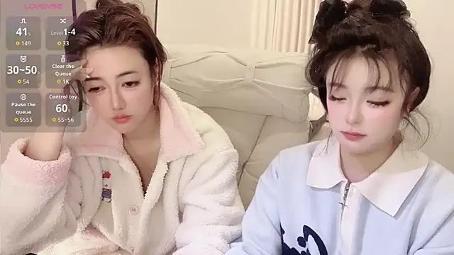 Kinadolly online show from December 15, 2025, 12:20 pm