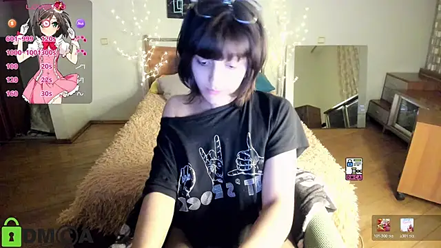 A Skyy online show from April 10, 2026, 7:18 pm