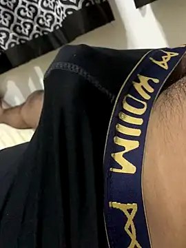 Snapshot of TD_20 chatting on November 2, 2025, 8:00 pm TD 20 online show from November 2, 2025, 8:00 pm