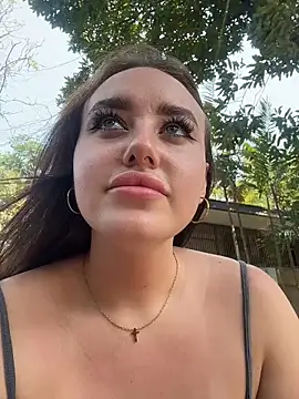 KiraSunshine online show from February 21, 2026, 5:41 am