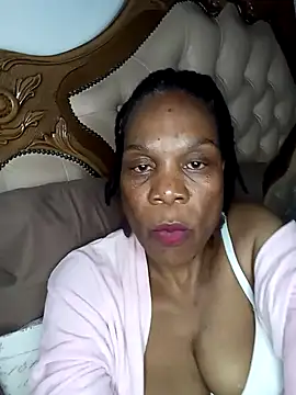 Hotcougar online show from October 28, 2025, 7:27 pm