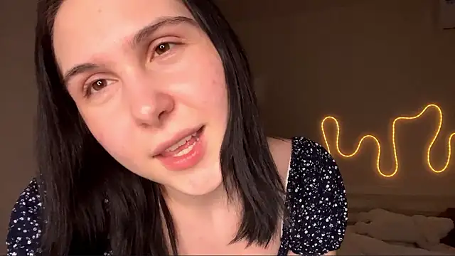 MyraLitterers online show from March 4, 2026, 3:51 pm