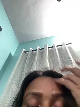 heenashai online show from December 18, 2025, 8:26 pm